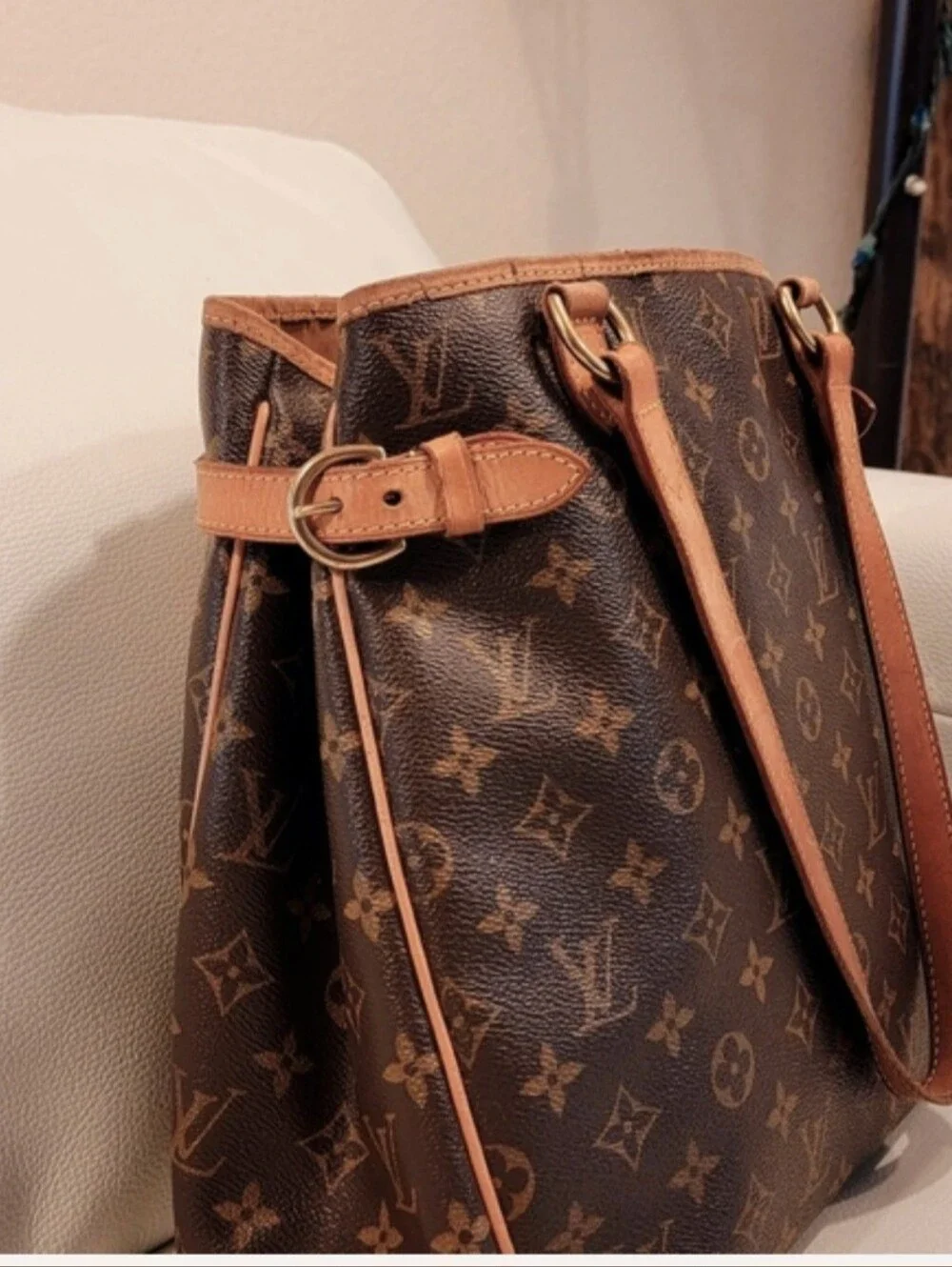 Louis Vuitton Batignoles Used